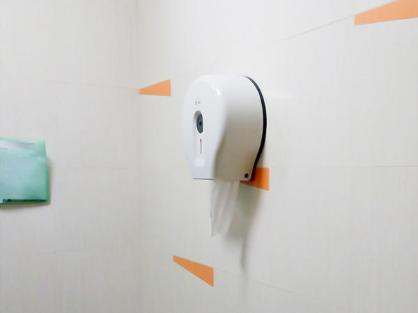 商場廁紙箱應用案例