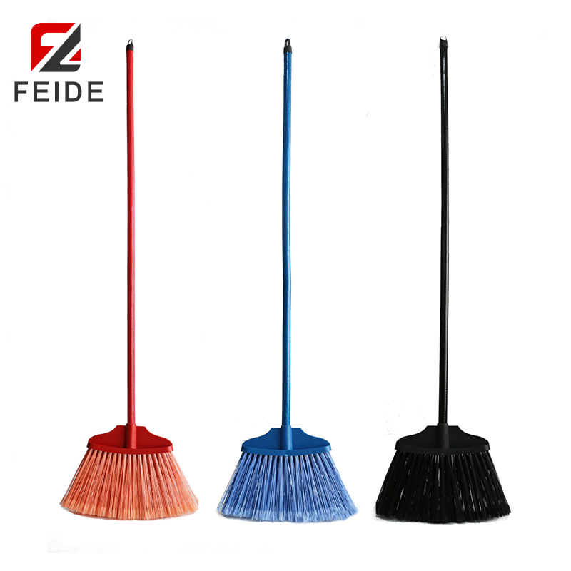B-06鐵柄常規型掃帚掃把