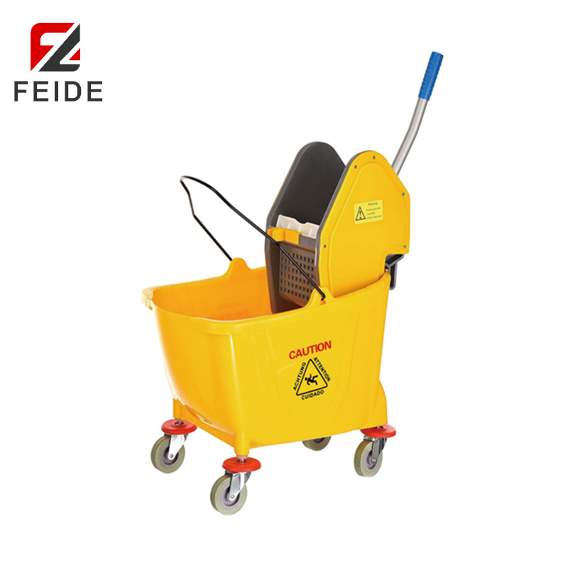 MW-D32經(jīng)典型下壓式榨水車32L